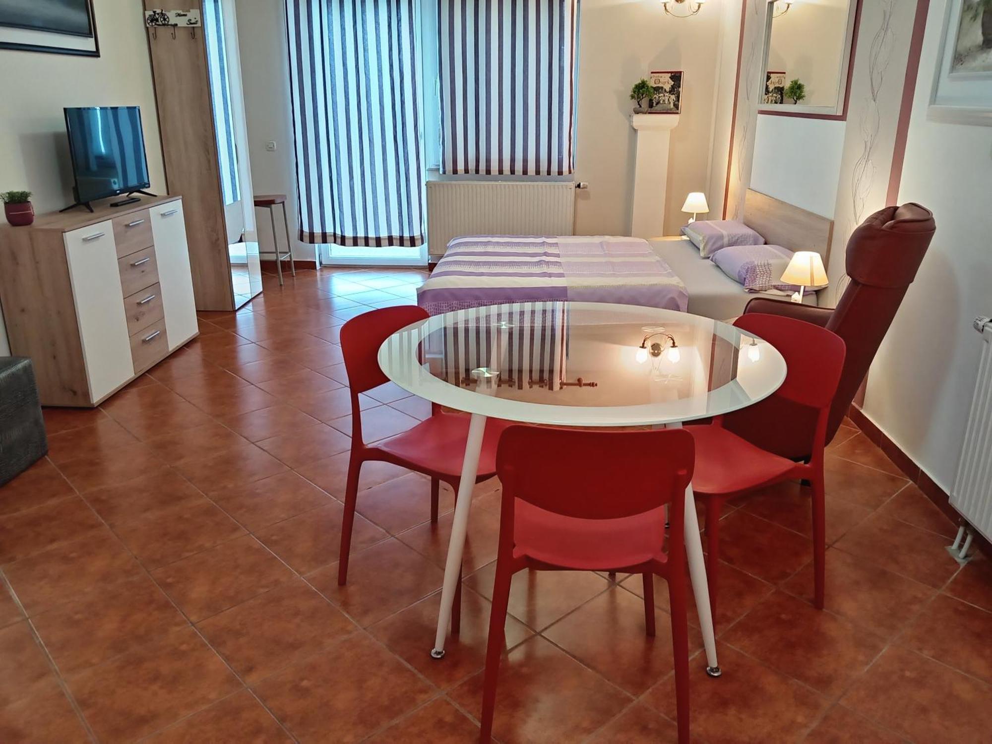 Apartments Kosevic オシエク エクステリア 写真